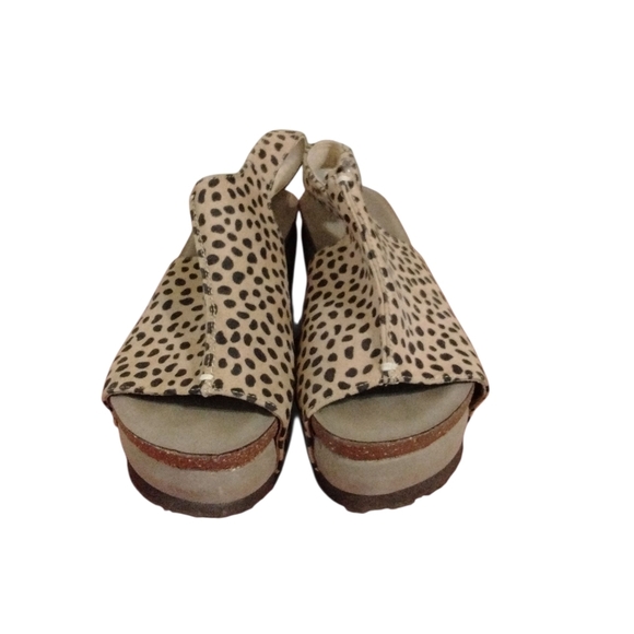 Axxiom Cheetah Print Cushioned Wedge Sandals Black and Tan Sling Back Sandals 8M - Picture 2 of 11